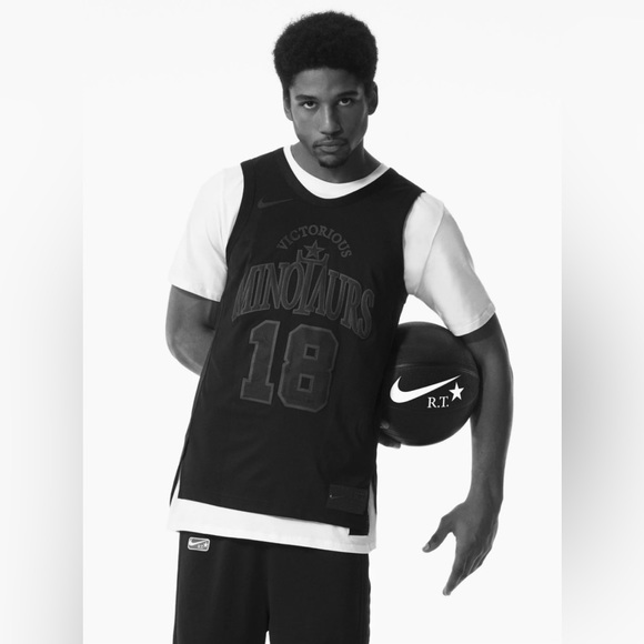 NikeLab x Riccardo Tisci Basketball Jersey (S) - Picture 2 of 7